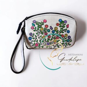 MONEDERO CON FLORECITAS